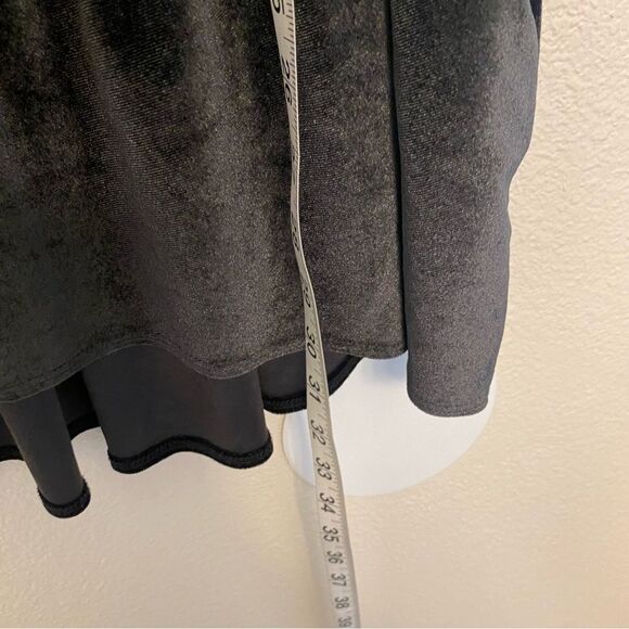 Old Navy Long Sleeve Velvet Fit & Flare black tiered stretch Dress Girls L 10-12 - Picture 6 of 7